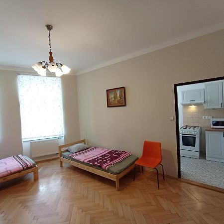 Apartments Captain Flint Прага Екстер'єр фото